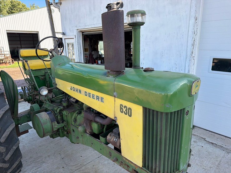 john-deere-630-image-13