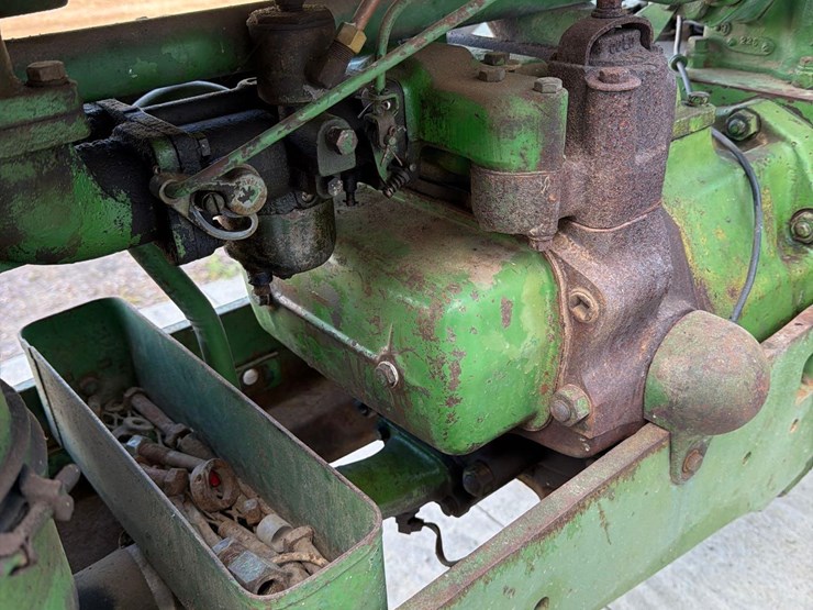 john-deere-630-image-32