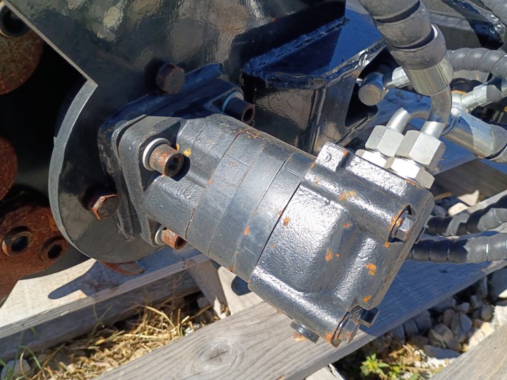#27023-•-stump-grinder-mini-skid-steer-attachment-image-8