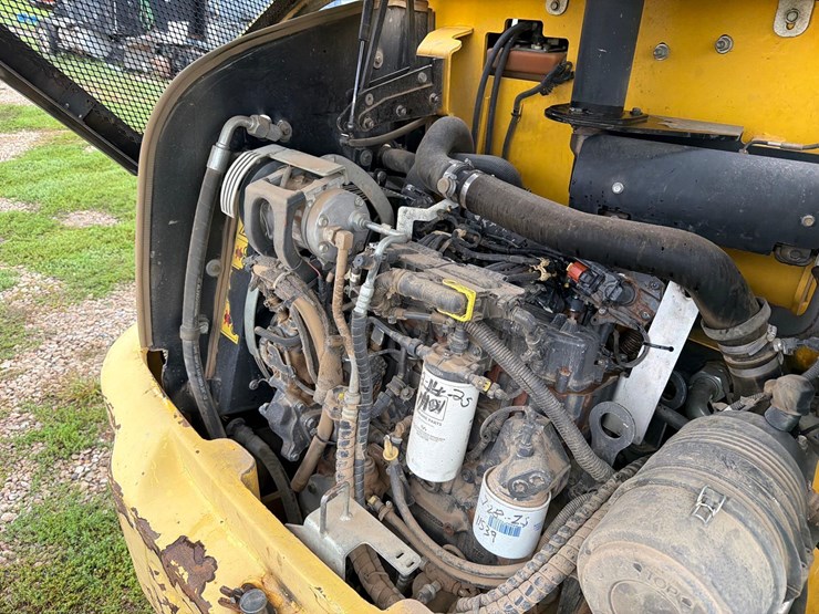 new-holland-w80c-image-46