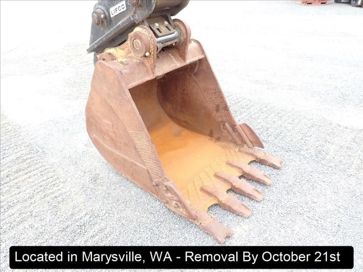 2002-deere-330c-lc-image-11