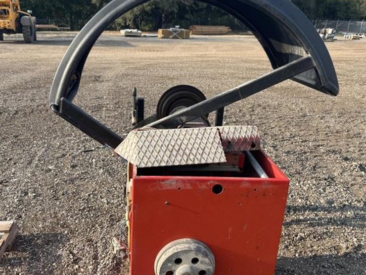 #58-•-accu---turn-8902-tire-balancer-image-4