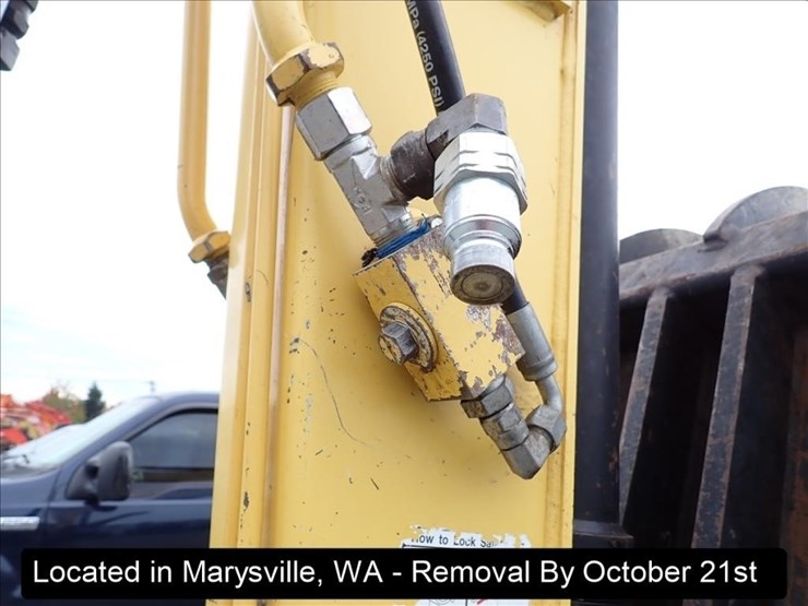 2016-yanmar-vio80-1a-image-21