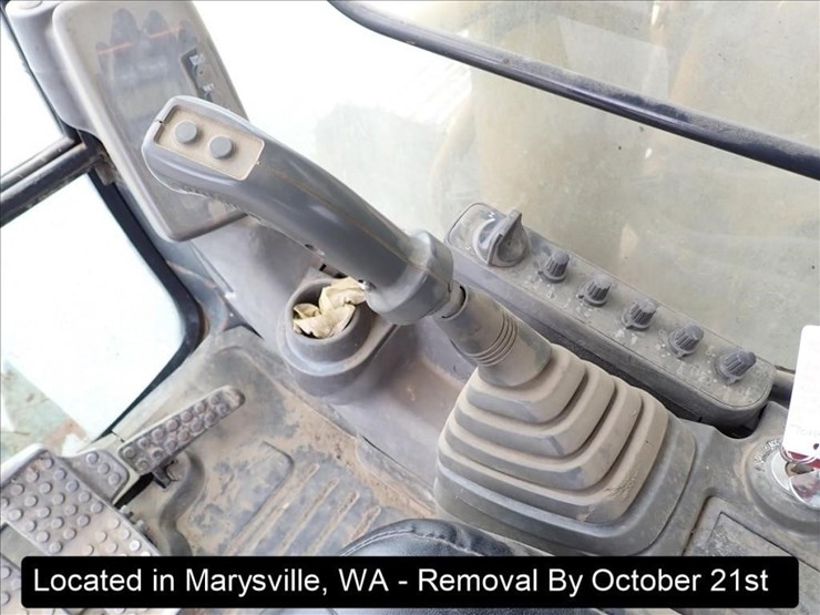 2002-deere-330c-lc-image-36