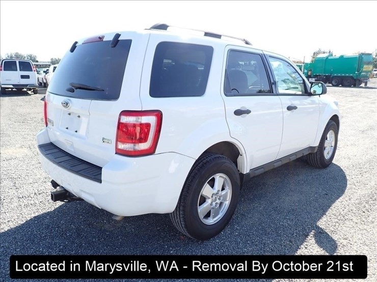2012-ford-escape-image-11