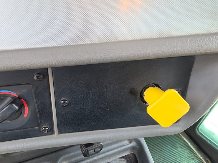 2018-kenworth-t370-image-69