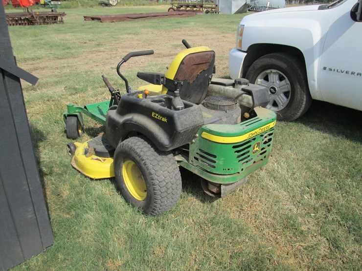 john-deere-z445-image-4