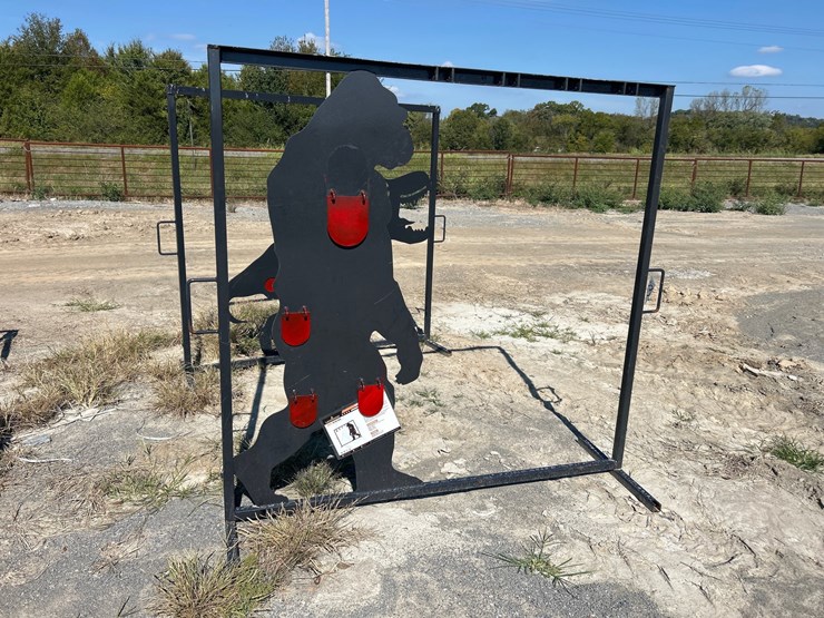 #33-•-bigfoot-steel-target-image-1