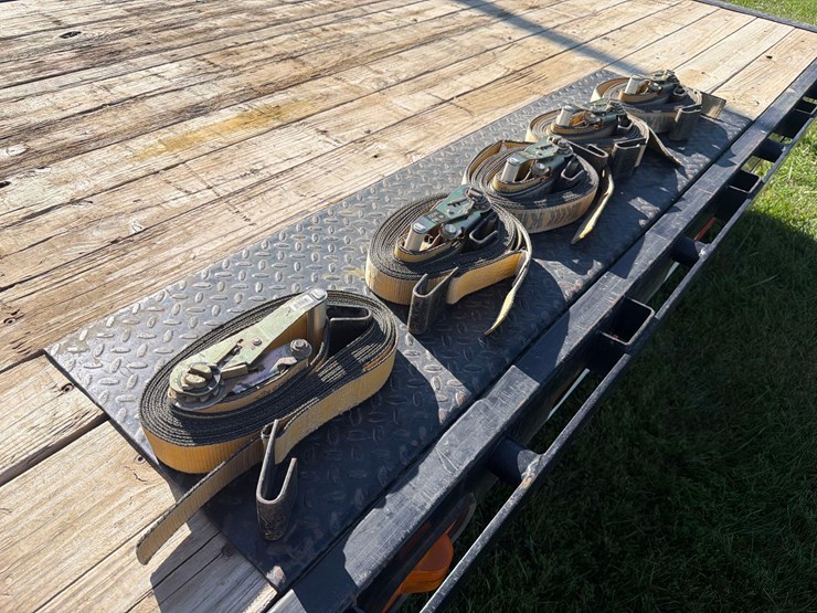 5-ratchet-straps-image-1