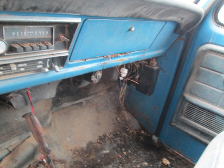 1974-ford-f750-image-26