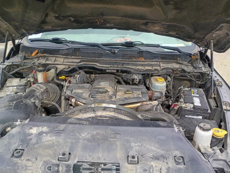 2016-dodge-2500-image-19