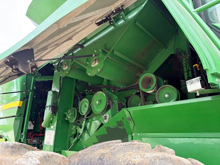 2018-john-deere-s770-image-45
