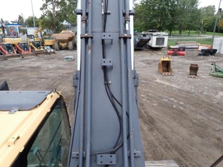 2012-deere-350g-lc-image-72