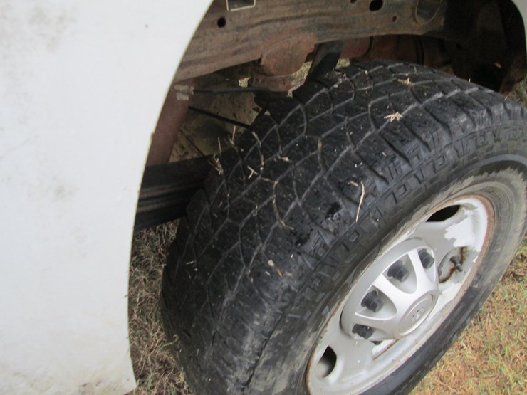 2013-gmc-2500hd-image-11