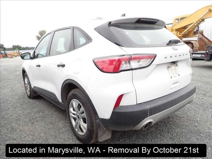2020-ford-escape-image-11