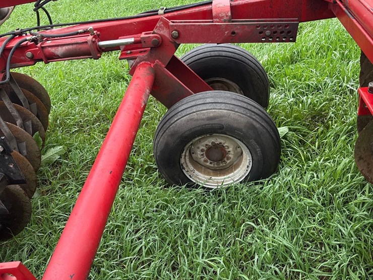 case-ih-3900-image-45