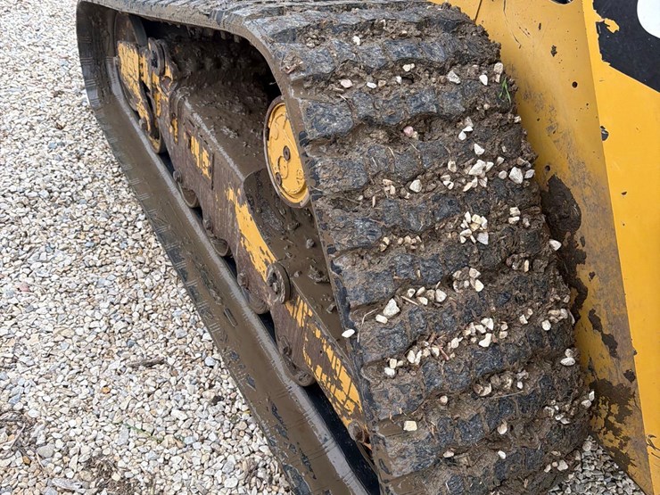 2015-caterpillar-289d-image-7