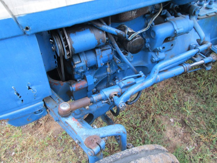 ford-3000-image-17