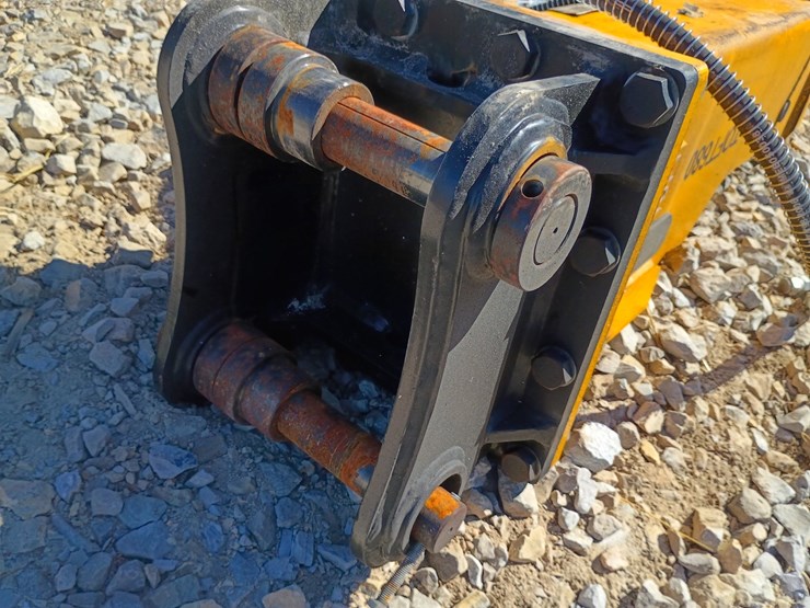#27037-•-toft-hydraulic-breaker-excavator-attachment-(680)-image-13