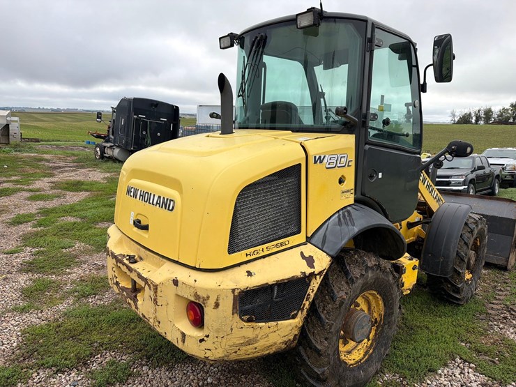 new-holland-w80c-image-15