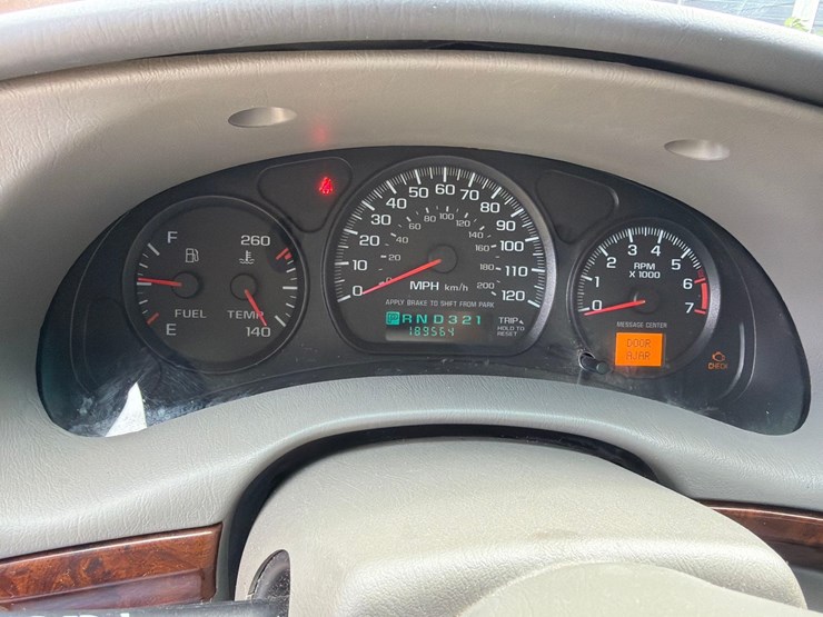 2004-chevrolet-impala-ls-car-image-29