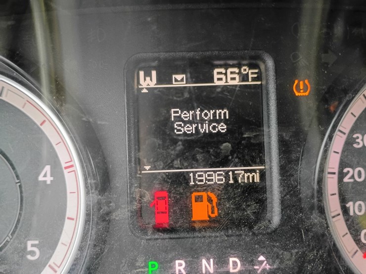 2016-dodge-2500-image-60
