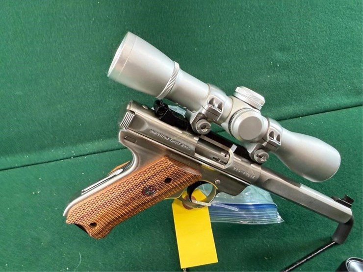 ruger-mark-ii-target-22lr-pistol-image-6