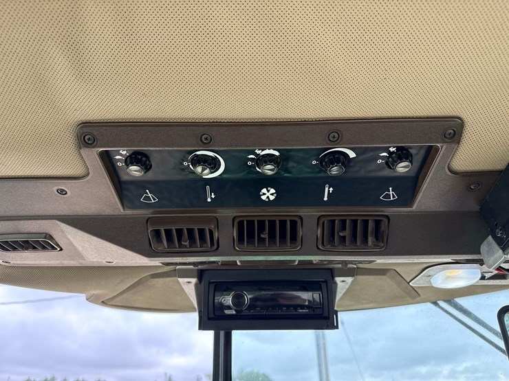 1994-john-deere-4560-image-66