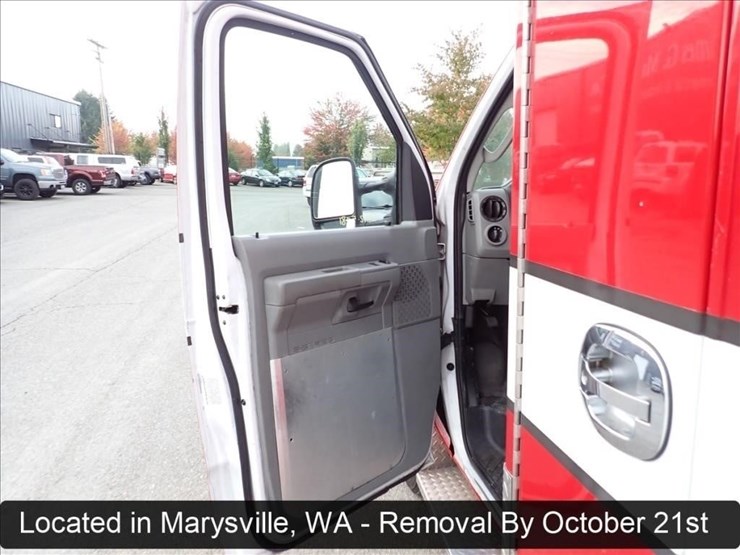 2015-ford-e450-image-10