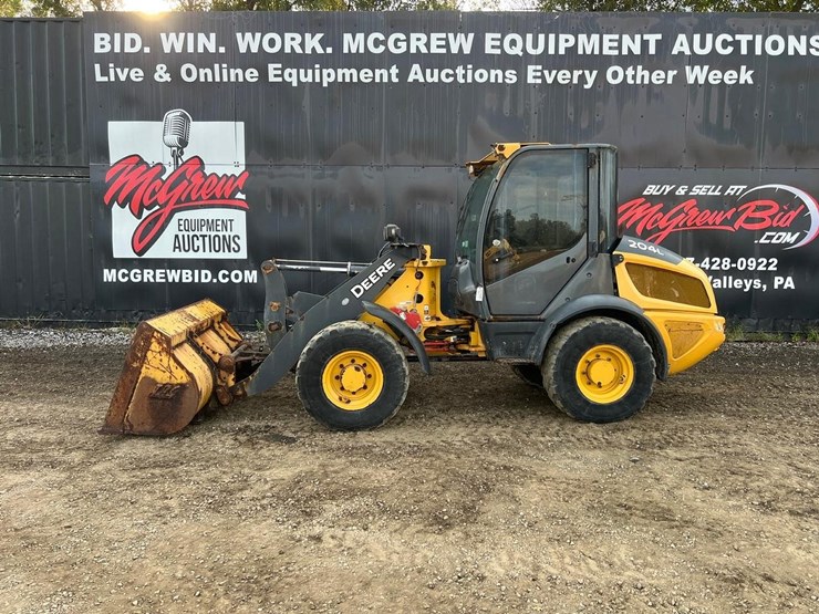 deere-204l-image-1