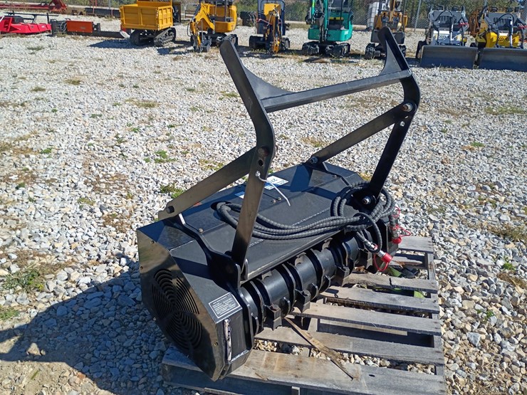 #27027-•-giyi-mulcher-mini-skid-steer-attachment-image-8