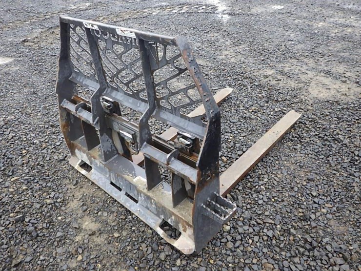 2022-paladin-skid-steer-forks-image-3