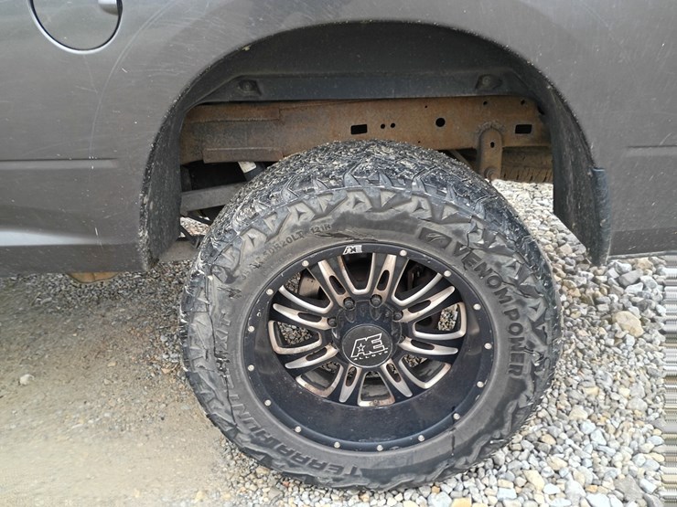 2016-dodge-2500-image-87