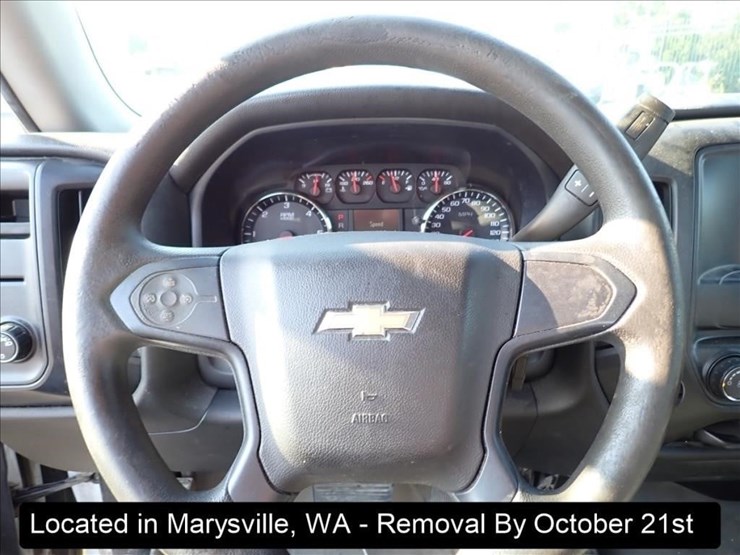 2018-chevrolet-1500-image-9