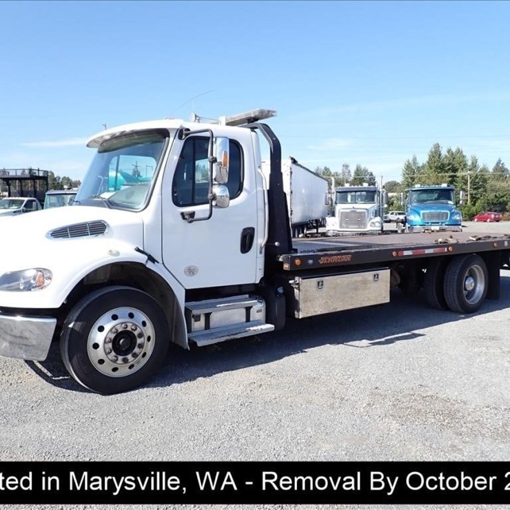 2019 FREIGHTLINER M2