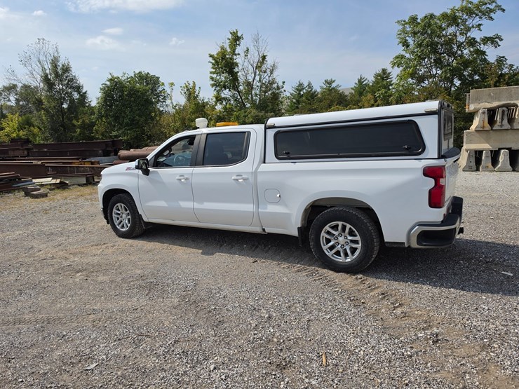 #25311-•-2019-chevrolet-silverado-pickup-truck-image-8