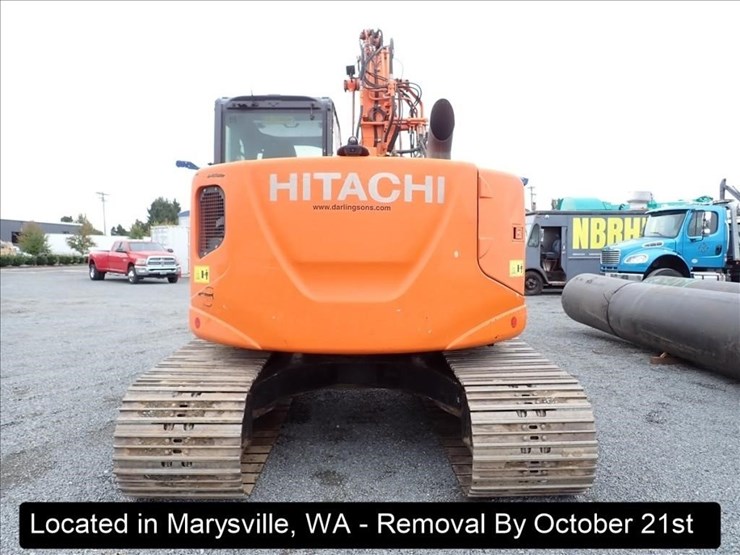 2014-hitachi-zx135us-5b-image-2