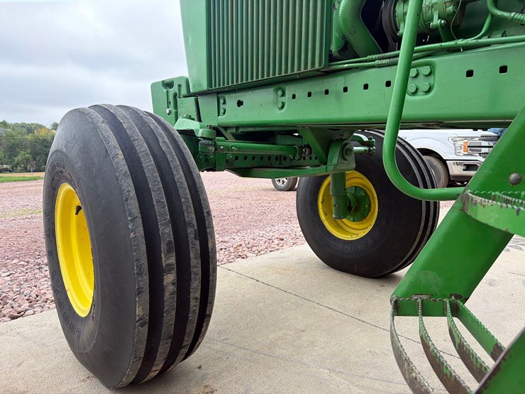 1976-john-deere-4630-image-28