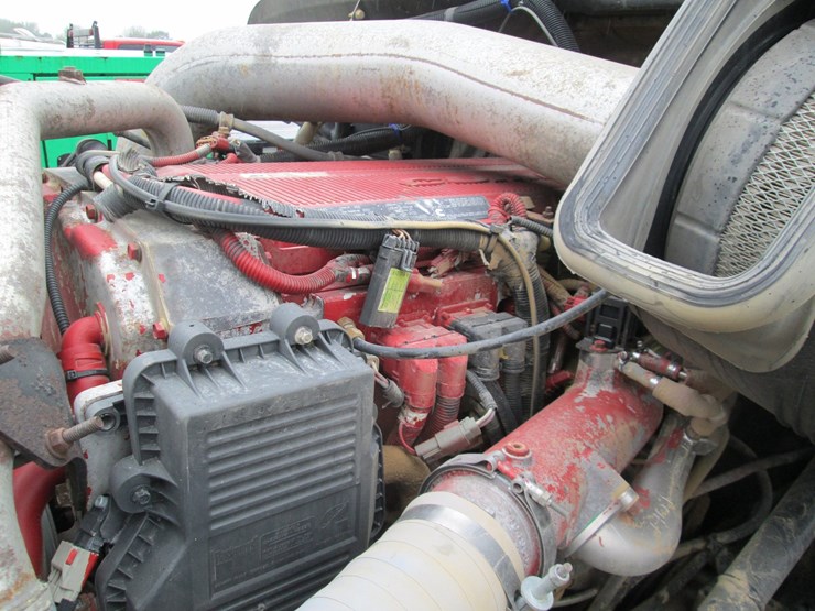 2011-international-prostar-image-27