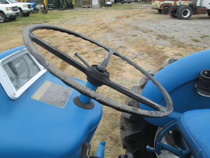 ford-3000-image-26