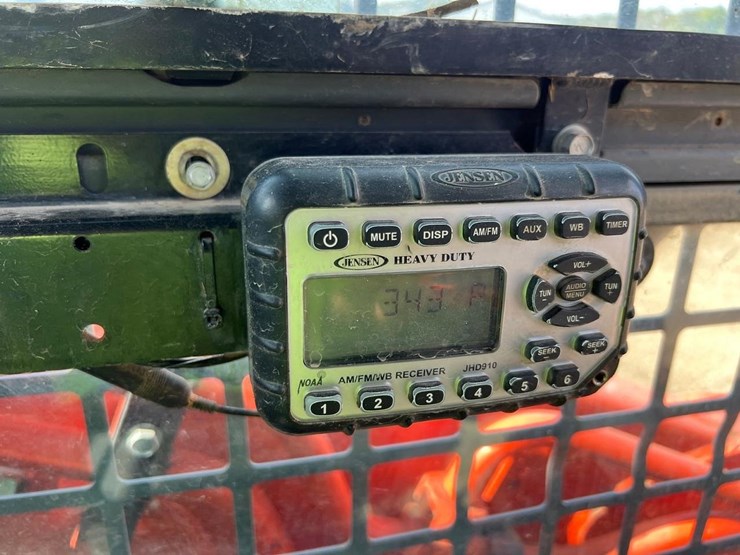 kubota-svl90-2-image-23