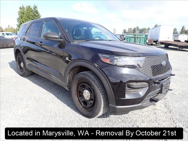 2021-ford-explorer-image-13