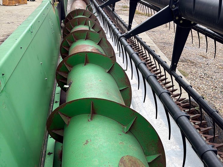 john-deere-930f-image-36