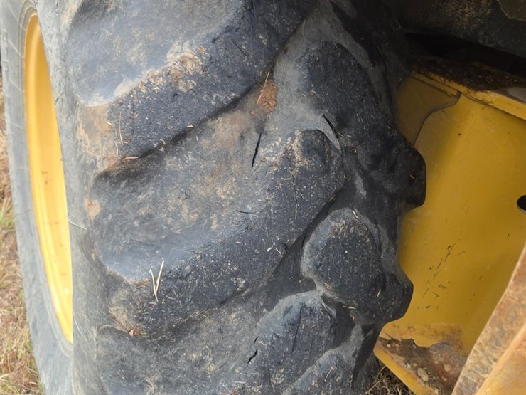 caterpillar-420f-image-93