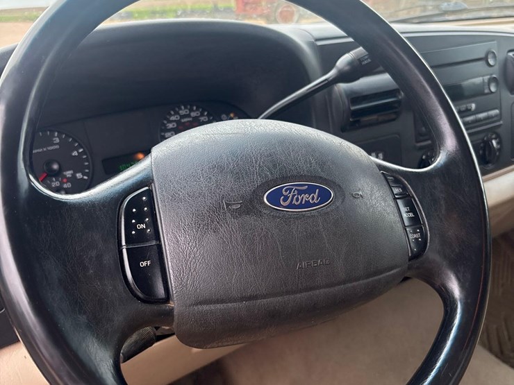 2005-ford-f250-xlt-image-41