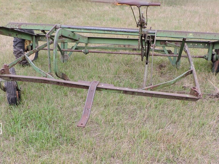 john-deere-10-image-4