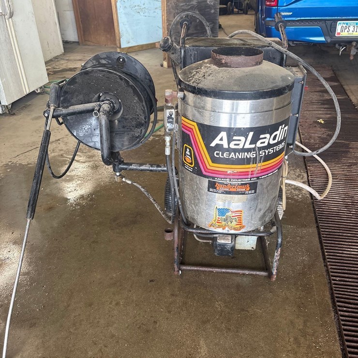 Aaladin Hot Pressure Washer,