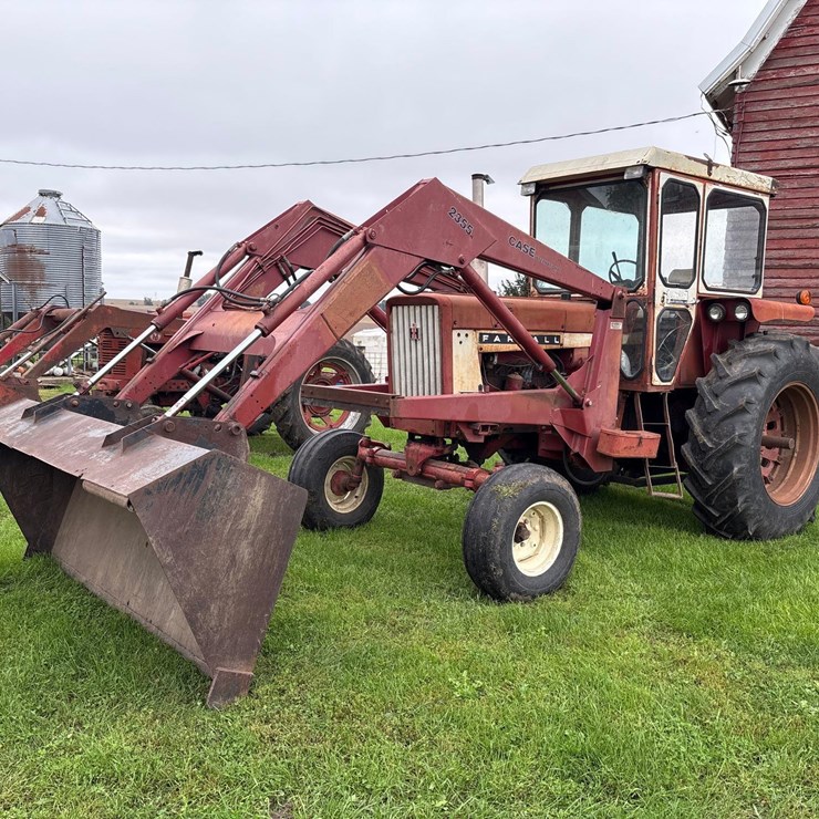 Farmall 706 Tractor with Case 2355 Loader