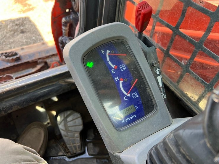 kubota-svl90-2-image-18