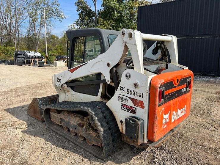 2019-bobcat-t595-image-5